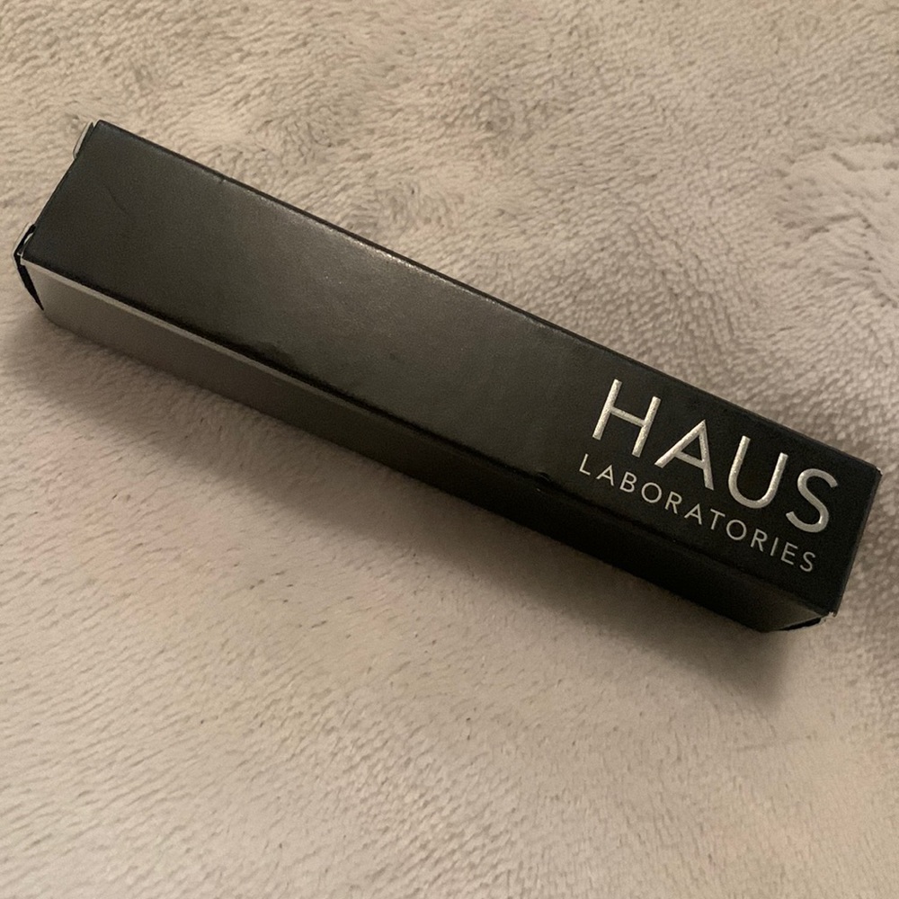Haus Laboratories “Glam Attack Liquid Shimmer Powder” 3.5 mL / 0.12 Fl. Oz.